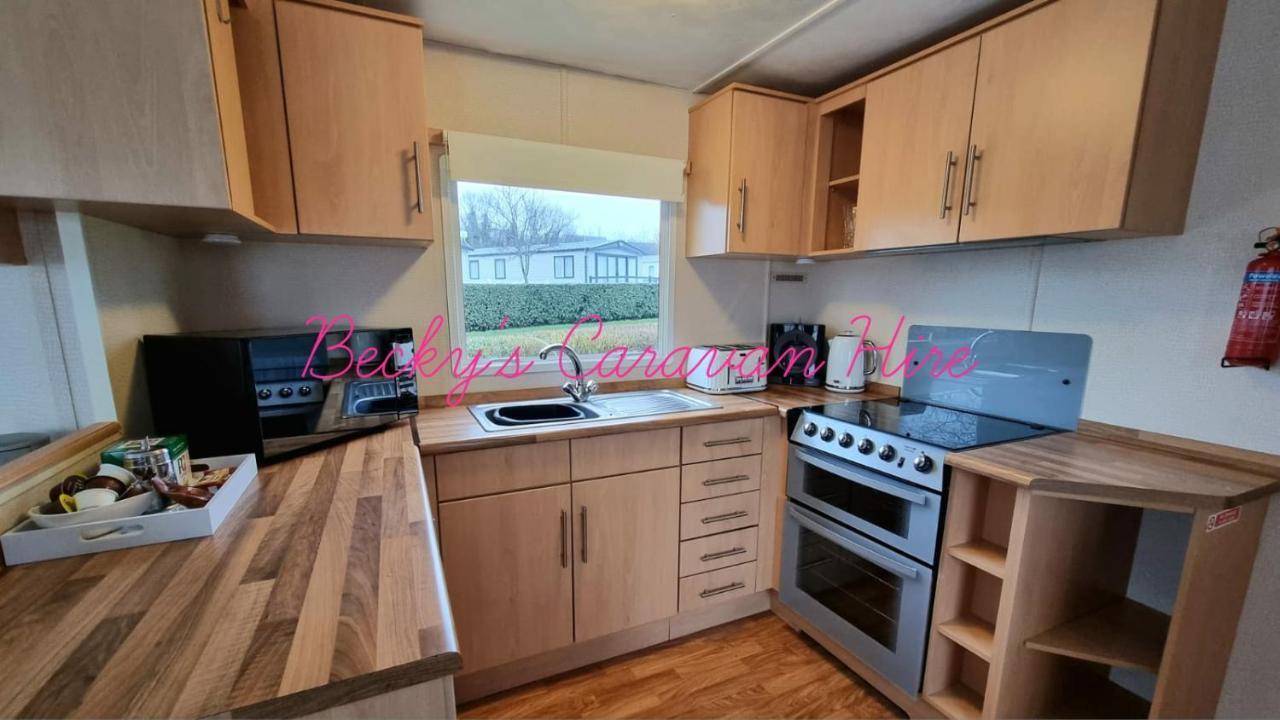 בלקפול Becky'S Caravan At Marton Mere מראה חיצוני תמונה